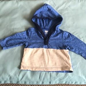 Infant shirt with hood blue and cream color